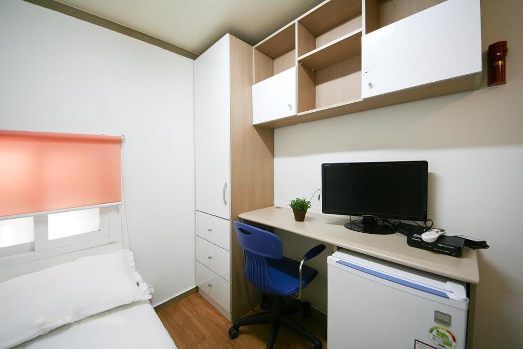 Hostel Rodem House Nonhyun Seoul